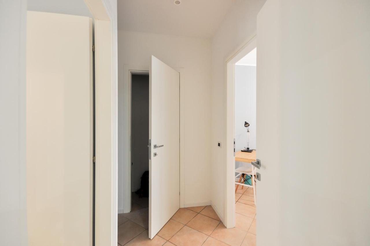 Caseospitali - Casa Cri&Eli, Super Trilocale Con Terrazzo In Zona Lambrate Per 5 Мілан Екстер'єр фото